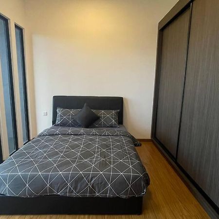 Beacon Suites With Infinity Pool At Georgetown By Wl Luaran gambar